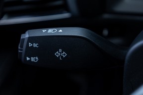 BMW 8 Series M850 2022