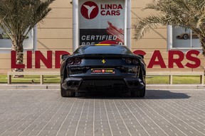 Ferrari 812 Superfast 2019