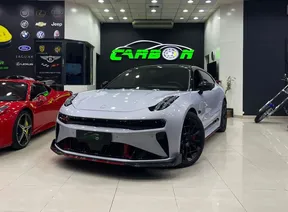Zeekr 001 2024