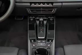 Porsche 911 Carrera 2024