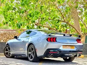 Ford Mustang 2024