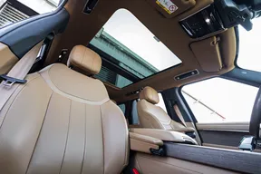 Land Rover Range Rover 2025