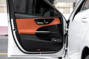 Mercedes-Benz C-Class 300 2023