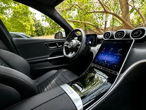 Mercedes-Benz C-Class 200 2025