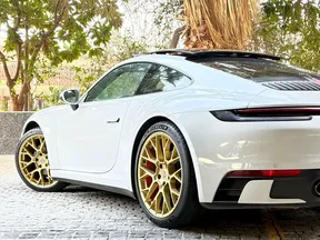 Porsche 911 Carrera 2021