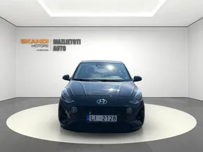Hyundai i10 2021