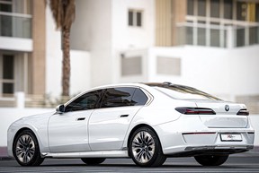 BMW 7 Series 740 2024