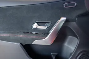 Mercedes-Benz A-Class 180 2022