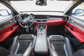 Alfa Romeo Stelvio Quadrifoglio 2019