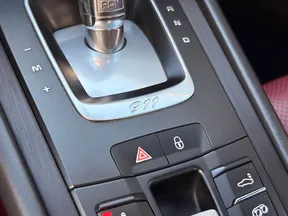 Porsche 911 Carrera GTS 2019