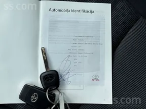 Toyota Yaris 2016