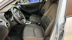 Mazda 2 2020