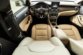 Mercedes-Benz GLA 220 2018