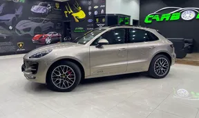 Porsche Macan GTS 2017