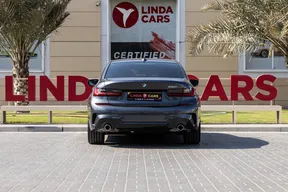 BMW 3 Series 330 2022