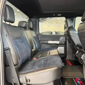 Ford F-150 Raptor 2023