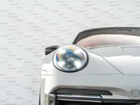 Porsche 911 Turbo S 2023