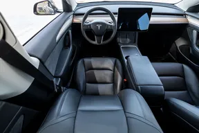 Tesla Model 3 Long Range 2021