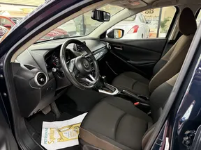 Mazda 2 2020