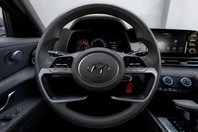 Hyundai Elantra / Avante 2023