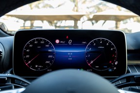 Mercedes-Benz C-Class 200 2025