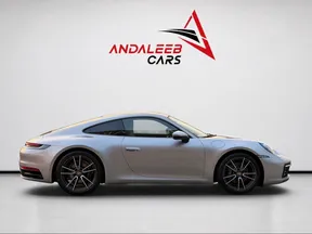 Porsche 911 Carrera 4 2024