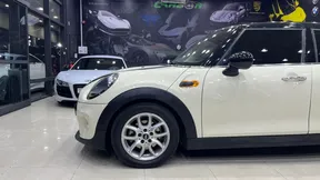 MINI Hatch Cooper 2019
