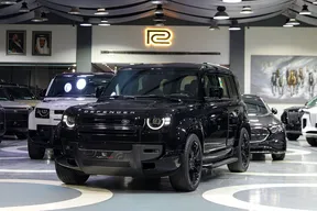Land Rover Defender 110 2025