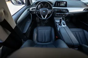 BMW 5 Series 520 2020