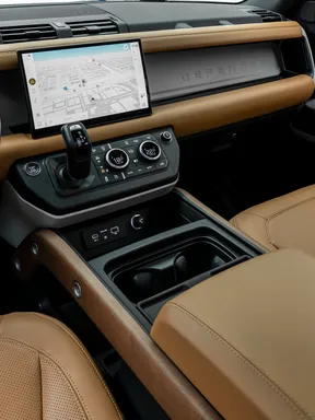Land Rover Defender 110 2024