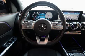 Mercedes-Benz GLA 200 2021