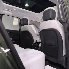 Land Rover Defender 110 2026