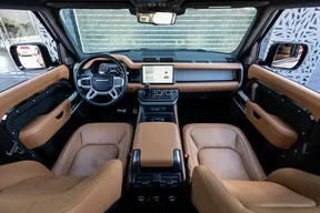 Land Rover Defender 110 2024