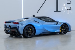 Ferrari SF90 Stradale 2021