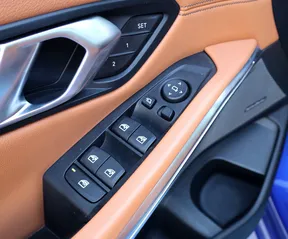 BMW 3 Series 330 2019
