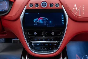 Aston Martin DBX 2024