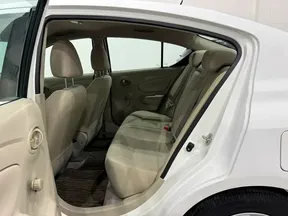 Nissan Sunny 2023