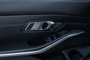 BMW 3 Series 320 2020