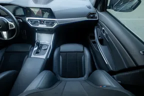 BMW 3 Series 330 2021