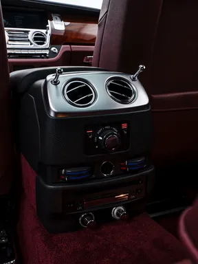 Rolls-Royce Ghost 2011