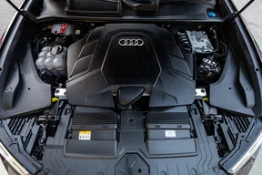 Audi Q8 2025