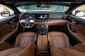 Mercedes-Benz E-Class 200 2019