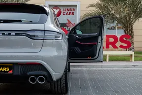 Porsche Macan S 2024