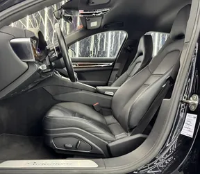 Porsche Panamera 2022