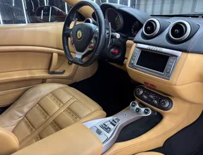 Ferrari California 2012