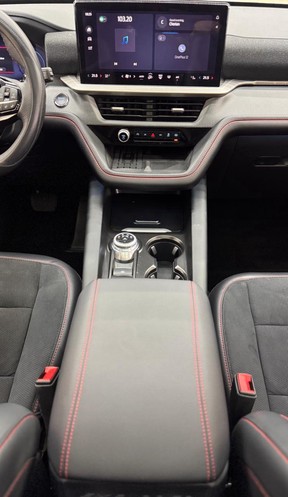 Ford Explorer ST 2025