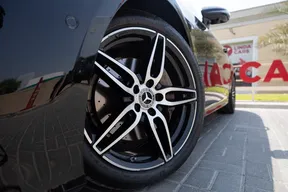 Mercedes-Benz E-Class 200 2019