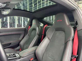 Porsche 911 Carrera GTS 2024