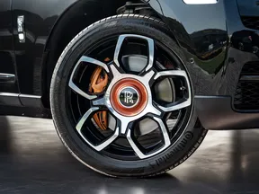 Rolls-Royce Cullinan Black Badge 2023