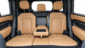 Land Rover Defender 110 2025